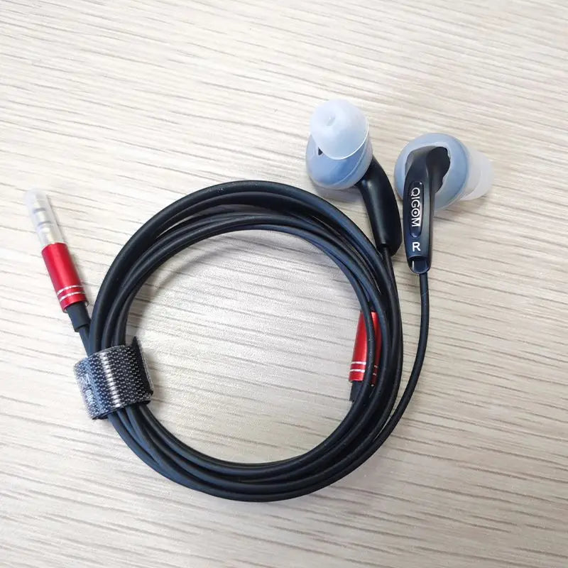 Silicone earbud tips specifically designed for flat-head earphones Apple Earbuds