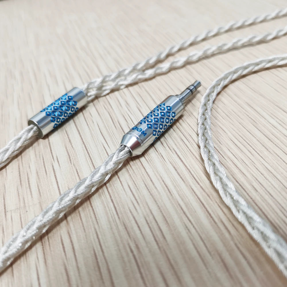 ELFINEAR MMCX Detachable Earphone Replacement Cable - Hi-Fi 8-Core Braided Cable - Durable Rhodium-Plated Earphone Plug