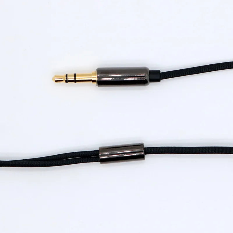 Lightweight and Easy-to-plug Two-core Silver-plated Single Crystal Copper Audio Cable for TFZ, MMCX, and 0.78 Connectors