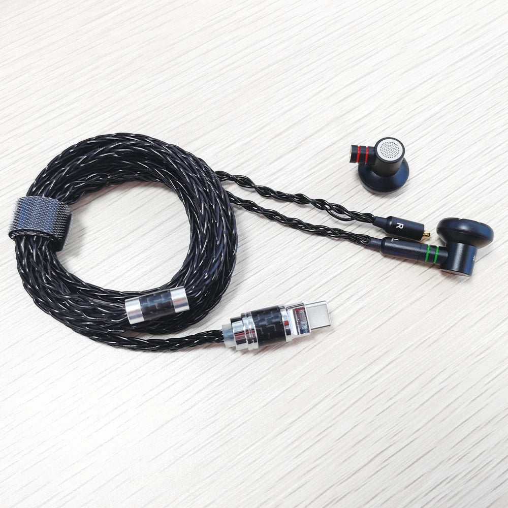 ELFINEAR USB-C to MMCX Cable with DAC AMP - High-Quality Audio for Audiophiles and Musicians