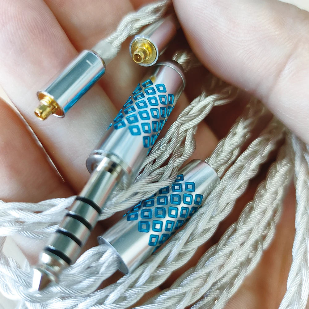 ELFINEAR MMCX Detachable Earphone Replacement Cable - Hi-Fi 8-Core Braided Cable - Durable Rhodium-Plated Earphone Plug
