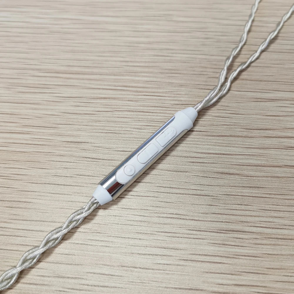 ELFINEAR USB-C to MMCX Cable with DAC AMP - High-Quality Audio for Audiophiles and Musicians