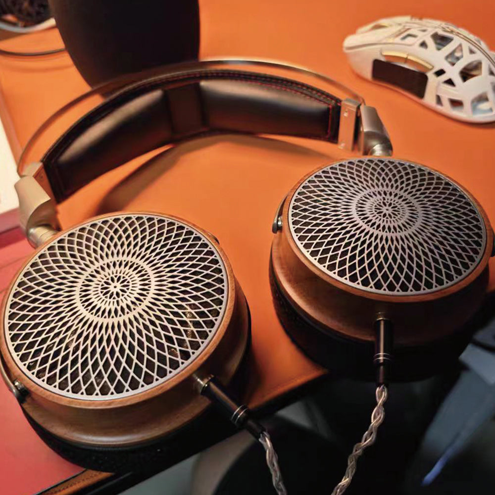 Auriculares de madera ELFINEAR serie AETHER con controladores de 50 mm de gama alta de 32 Ω, 64 Ω, 300 Ω, 500 Ω, 700 Ω y 900 Ω. Excelente relación calidad-precio.