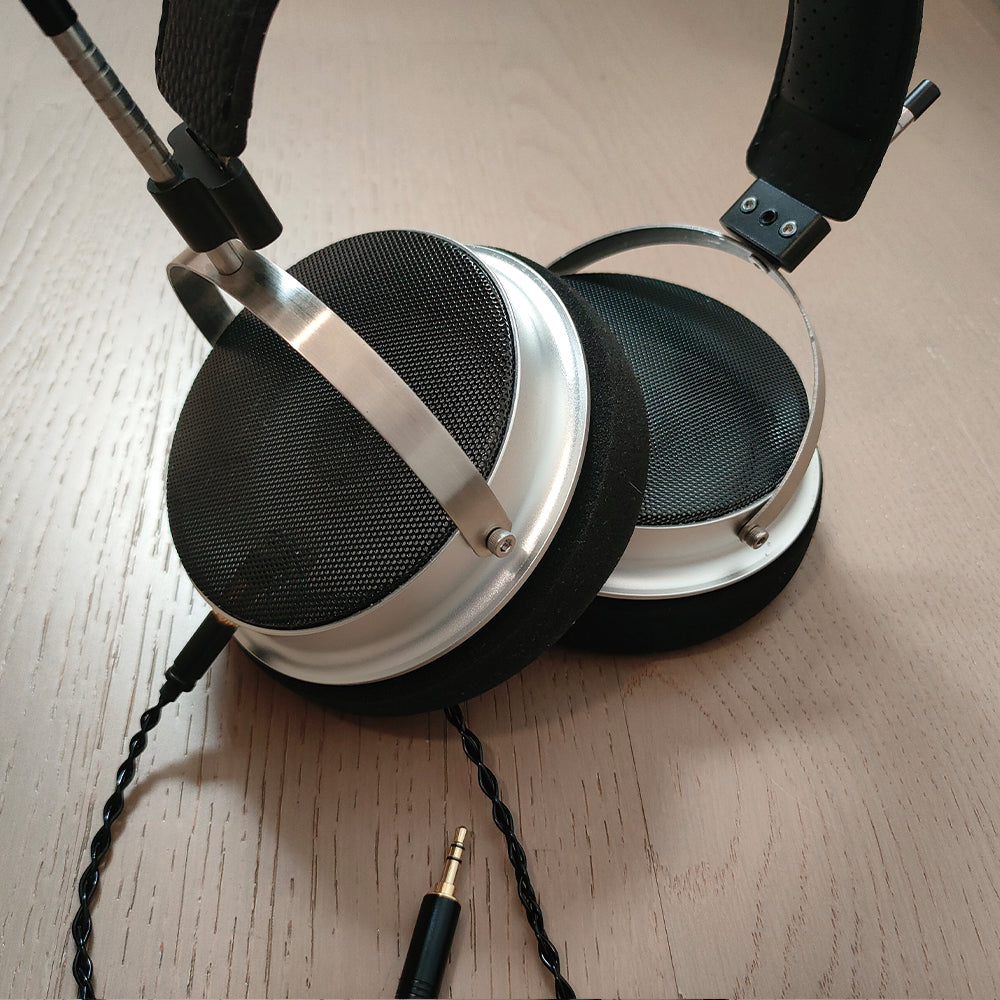 DIY Headphone Enthusiasts' Dream! 110mm Headphone Housing with Accessories, Compatible with 50mm & 70mm Drivers, 2 Color Options