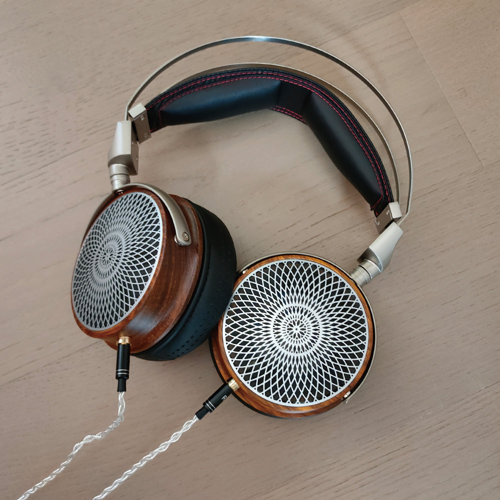 Auriculares de madera ELFINEAR serie AETHER con controladores de 50 mm de gama alta de 32 Ω, 64 Ω, 300 Ω, 500 Ω, 700 Ω y 900 Ω. Excelente relación calidad-precio.