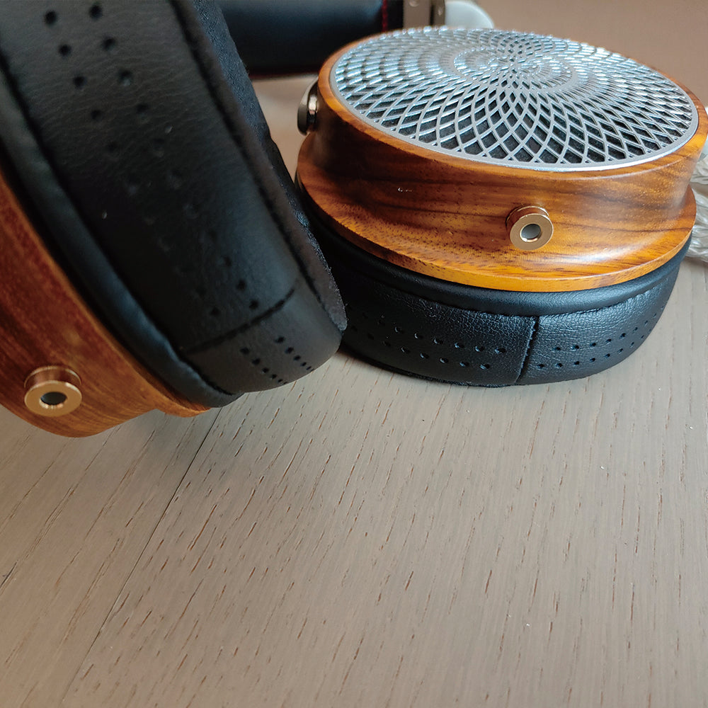 Auriculares de madera ELFINEAR serie AETHER con controladores de 50 mm de gama alta de 32 Ω, 64 Ω, 300 Ω, 500 Ω, 700 Ω y 900 Ω. Excelente relación calidad-precio.
